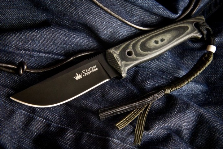 Nikki AUS-8 Black